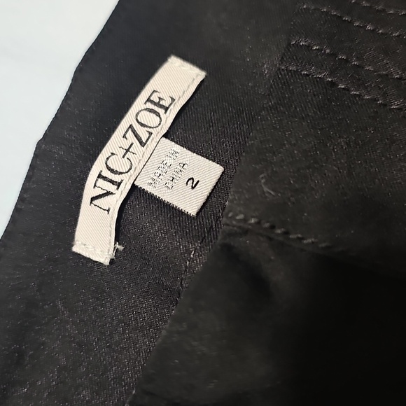 Nic + Zoe Black Skinny Pants Size 2 - Picture 4 of 6